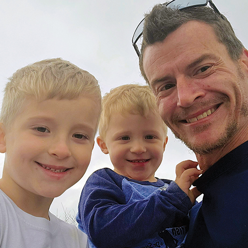 CDR_Fatherhood_DadSons